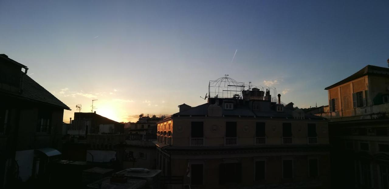 Bed and Breakfast La Tana Tra I Tetti Genua Zewnętrze zdjęcie